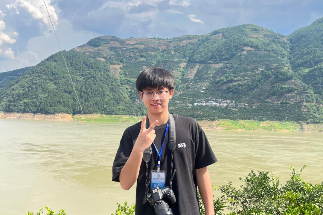 ��־Ը��˵�����Σ���־ԸΪ�����ռ��ɳ��뵣��