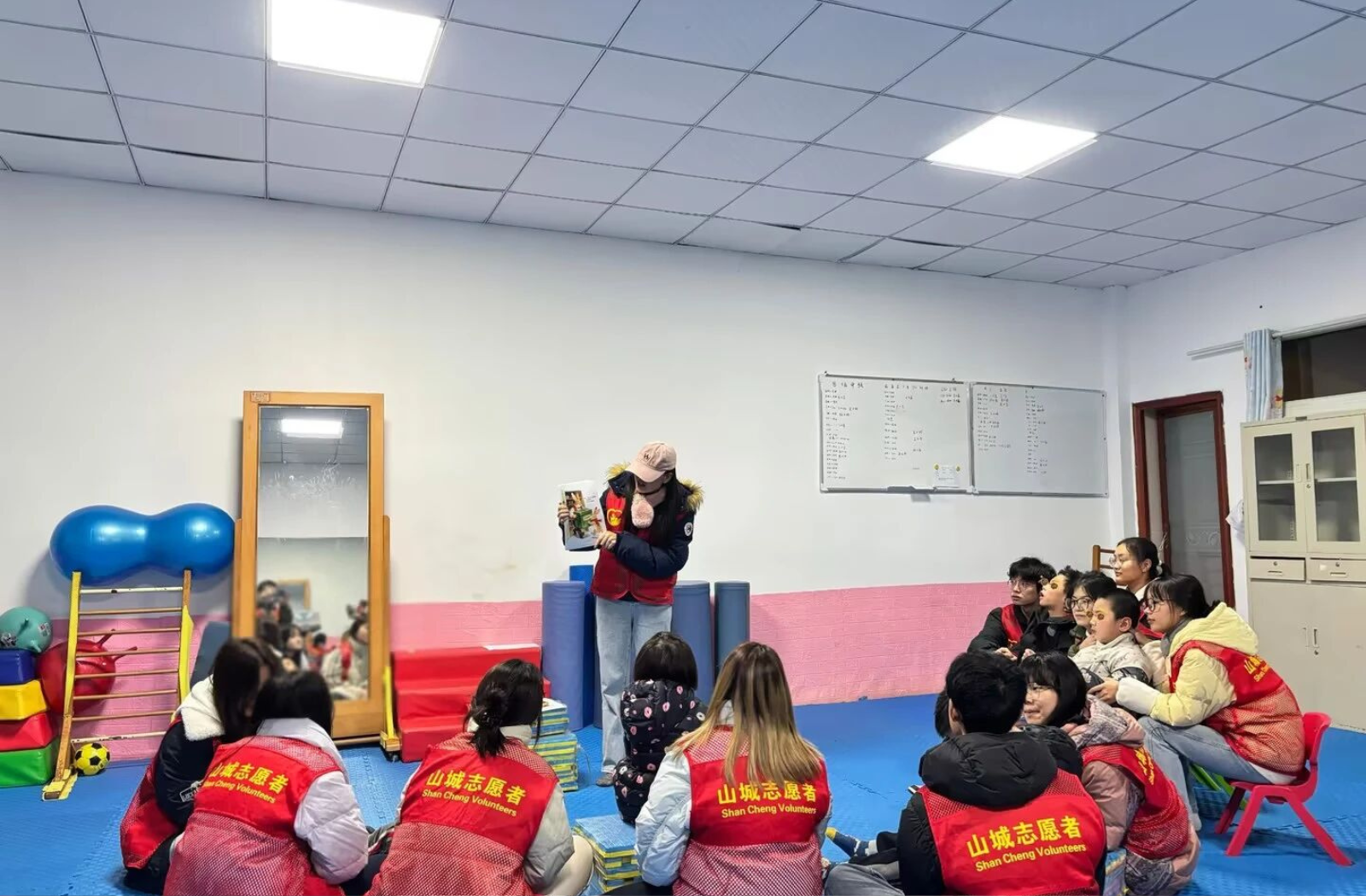 12��23������С�������ͯ��Ȥ���û